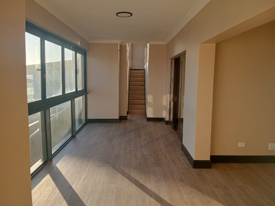5 Bedroom Property for Sale in Paradise Beach Eastern Cape